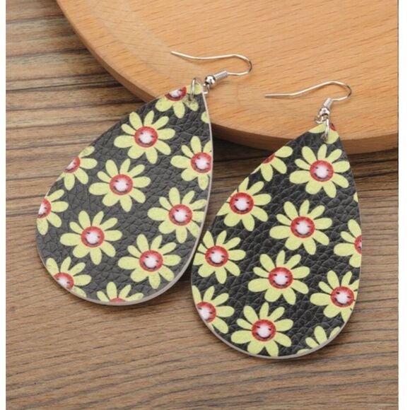 Flower Print Drop Earrings - Picture 2 of 4